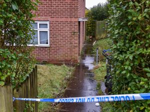 Supporting image for story: Attempted murder arrest after man stabbed in neck in Birmingham