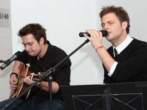 Supporting image for story: Sam and Mark aim to get the Ant and Dec factor