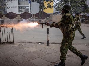 Supporting image for story: Kenya police ban protests in capital over security concerns