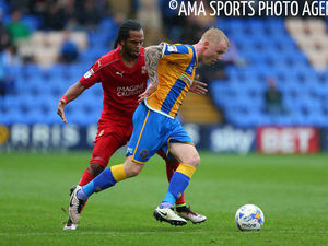 Supporting image for story: Jack Grimmer: Paul Hurst has made Shrewsbury Town fearless