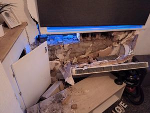 Supporting image for story: Children 'traumatised' and 'scared to go home' after car driver crashes into house