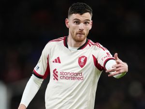 Supporting image for story: Andy Robertson to stay at Liverpool after they pull out of Tottenham talks