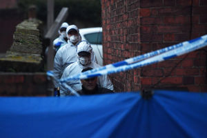 The forensic search team arrive at the flat in Wolverhampton Road, Stafford, yesterday. Credit: Jacob King/PA Wire