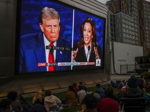 Supporting image for story: Key moments from Harris-Trump debate