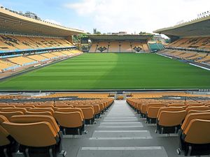 Supporting image for story: Wolves fans back South Bank expansion at Molineux