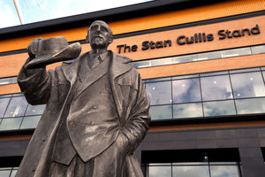 The statue of Stan Cullis outside his named stand at Molineux