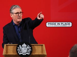 Supporting image for story: PM warns against rise in politics only interested in ‘exploiting social scars’