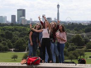 Supporting image for story: Millennials are now so obsessed with their phones they can’t even relax on holiday