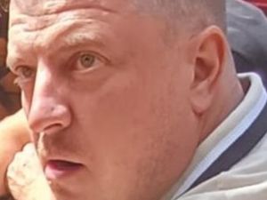 Supporting image for story: Have you seen this man? Appeal after woman sexually assaulted in Birmingham
