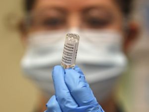 Supporting image for story: Expert suspects causal link between AstraZeneca jab and rare blood clots