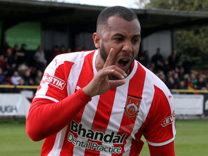 Supporting image for story: Marksman Mills back with Stourbridge