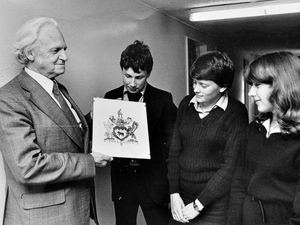 Supporting image for story: Memorial to dedicated educator, councillor, union organiser and community leader