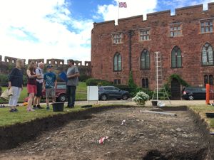 Supporting image for story: Dig reveals more about Shrewsbury Castle