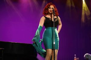 Jinkx Monsoon and Major Scales in The Ginger Snapped. Photo from: https://www.birminghamhippodrome.com/