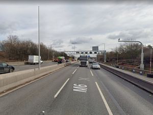 Supporting image for story: Motorists warned to expect motorway delays for safety works