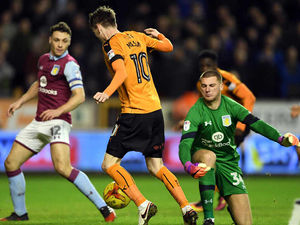 Supporting image for story: Aston Villa prepare £3m bid to tempt Manchester United's Sam Johnstone