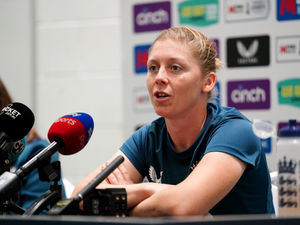 Supporting image for story: Pressure all on Australia says England captain Heather Knight