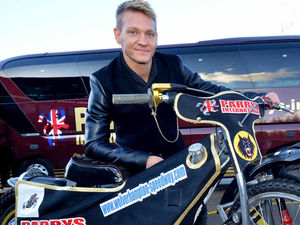 Supporting image for story: Freddie Lindgren targets second Wolves victory