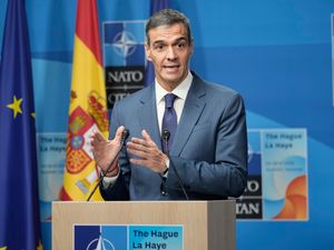Supporting image for story: Spain’s leader sticks by decision to break with Nato on defence spending