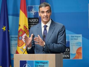 Supporting image for story: Spain’s leader sticks by decision to break with Nato on defence spending