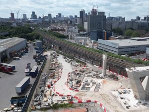 Supporting image for story: HS2’s 'Bellingham Bridge' takes shape in Birmingham