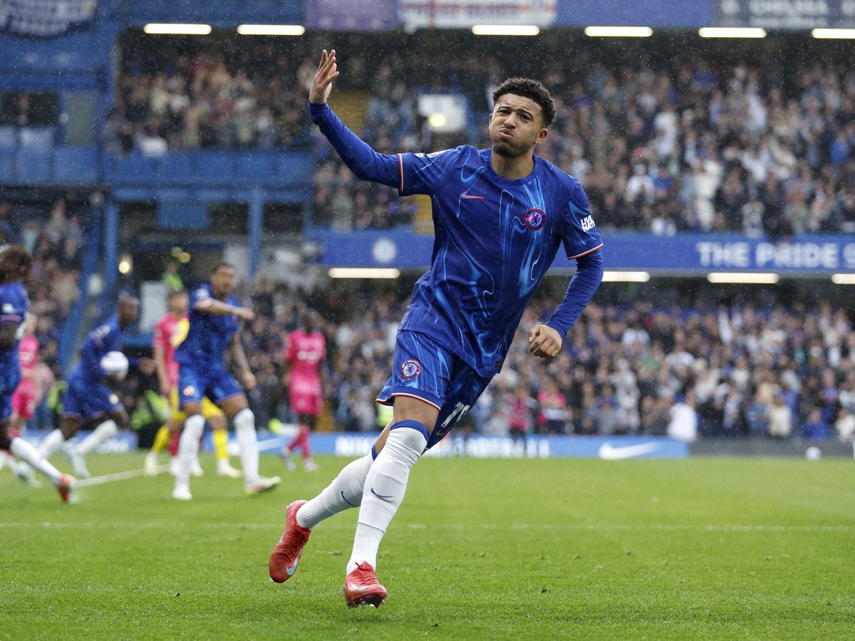 Jadon Sancho spares Chelsea blushes with equaliser against Ipswich