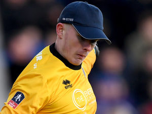 Supporting image for story: Shrewsbury's Dean Henderson delight after facing 'idol' Joe Hart