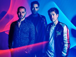 Supporting image for story: Busted talk ahead of Birmingham arena show