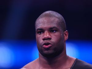 Supporting image for story: Daniel Dubois out of world title defence against Joseph Parker due to illness