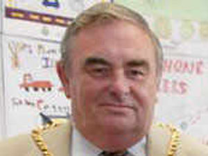 Supporting image for story: Mayor tight-lipped over arrest