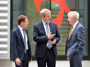 Supporting image for story: Minister: We'll bridge the skills gap