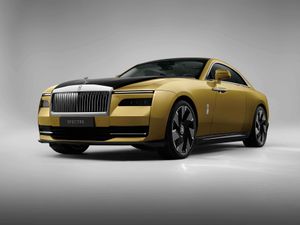 Supporting image for story: Rolls-Royce Spectre revealed as firm’s first electric car