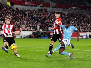 Nottingham Forest’s Anthony Elanga shoots towards goal at Brentford