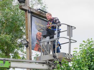 Supporting image for story: Clarkson’s Farm series four finale to show team facing issues before pub opens