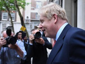 Supporting image for story: Johnson and Hunt battle for Number 10 against backdrop of Tory chaos