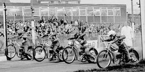 Cradley racing in 1975