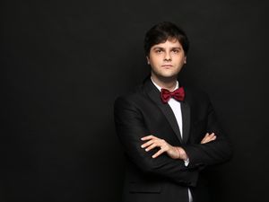 Supporting image for story: Russian pianist heading to venue near Newport for church concert series