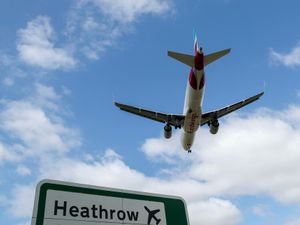 Supporting image for story: Plan to scrap quarantine for safe countries gives green light to holidays abroad