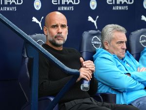 Supporting image for story: Pep Guardiola believes Arsenal draw shows Man City are in a battle for title