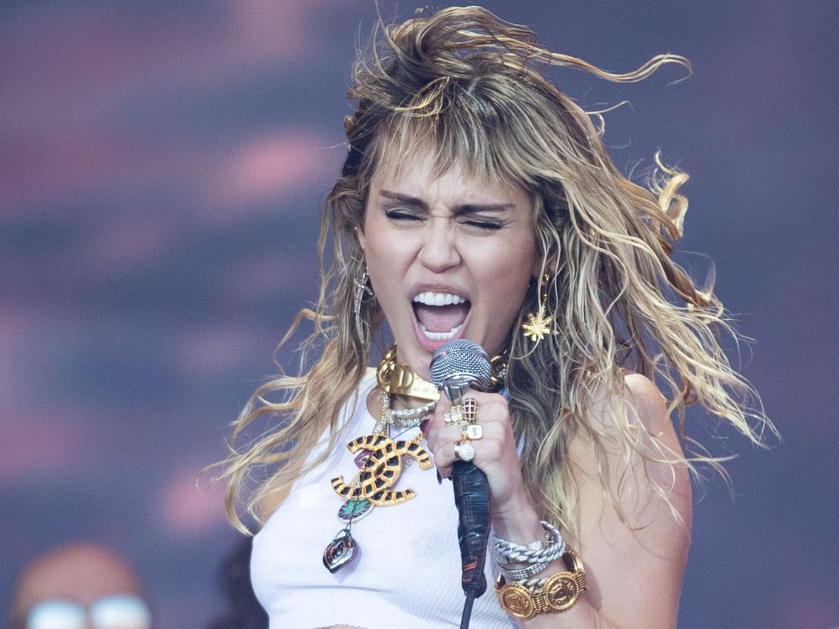 Miley Cyrus got ‘brutal infection’ after rolling around on Walk of Fame for film