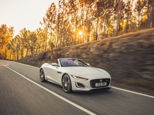 Supporting image for story: Quick Drive: Jaguar F-Type R Convertible
