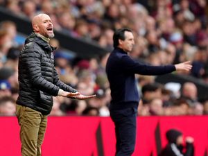 Supporting image for story: Manchester United battle to draw at Aston Villa amid Erik ten Hag speculation