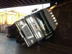 Supporting image for story: Articulated lorry overturns in West Bromwich crash