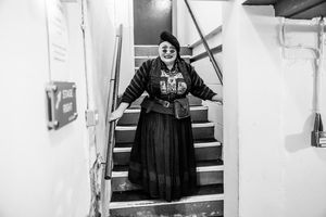 Beverley Klein (Yente). Credit - Danny Kaan