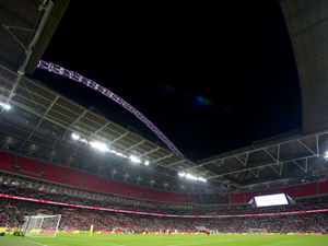 Supporting image for story: Shrewsbury Town in coach parking plea as Lincoln 'park the bus' at Wembley 

 