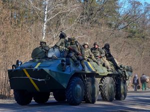 Supporting image for story: Kyiv won’t be captured, says Ukrainian MP as Russia moves to surround capital