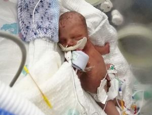 Supporting image for story: Newborn died after hospital told mum she'd wet herself when 'waters broke' and sent her home