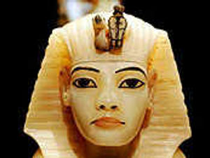 Supporting image for story: Cinema find like Tut's tomb