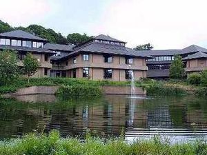 Supporting image for story: Governor training to take place online