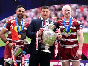Supporting image for story: Plenty to play for on final weekend of regular Betfred Super League season